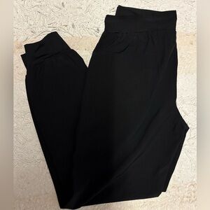 Women's Black Stretch scrub joggers
